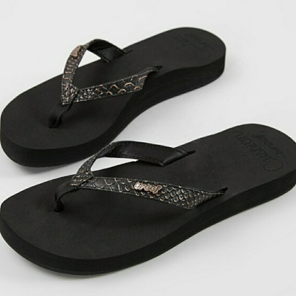Reef Star Cushion Flip Flops